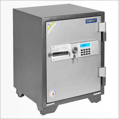 Огнезащитный сейф COBALT FAS 67T-EL