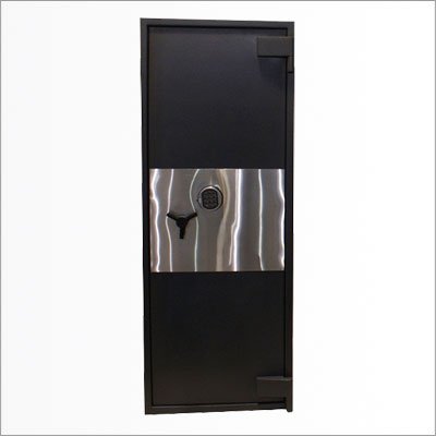 Огневзломостойкий сейф Defender Pro 547 EL+KL